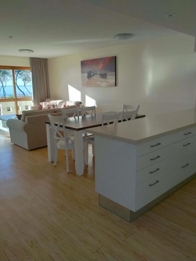 Camargue Beachfront Apartments 마루치도르 외부 사진