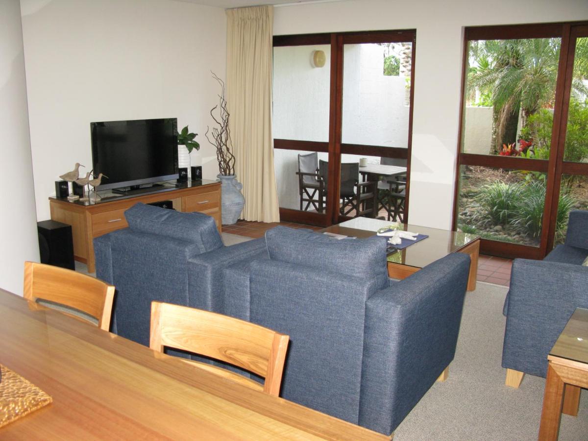 Camargue Beachfront Apartments 마루치도르 외부 사진