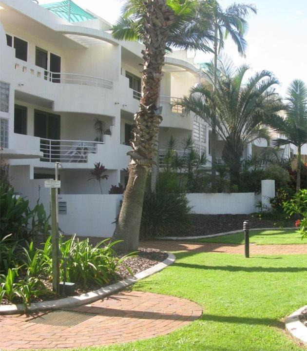 Camargue Beachfront Apartments 마루치도르 외부 사진
