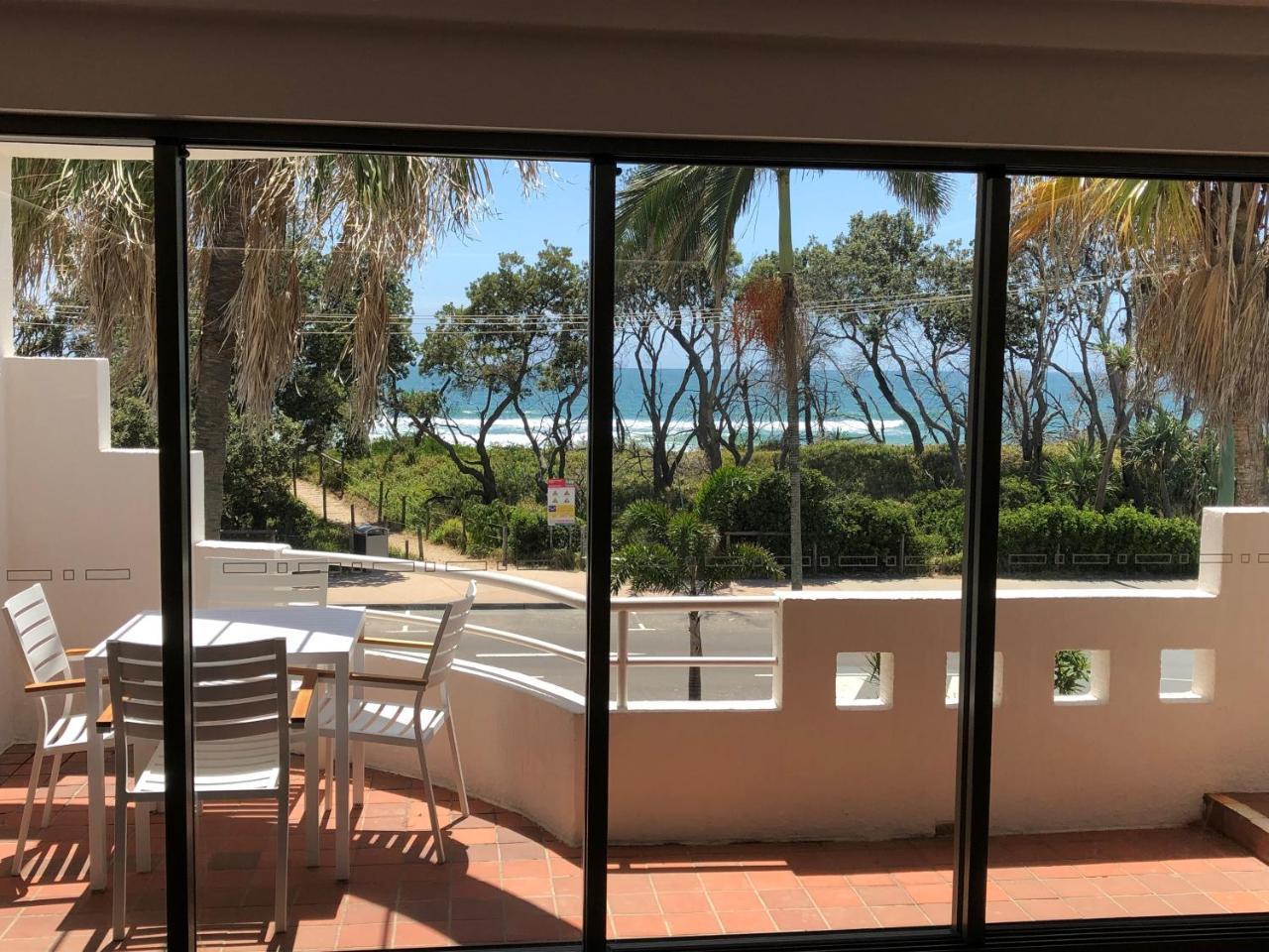 Camargue Beachfront Apartments 마루치도르 외부 사진